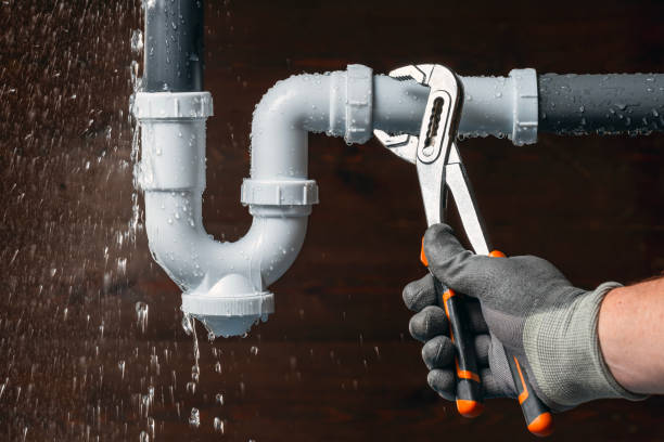 Professional Drain Cleaning technician working in Woodford, VA